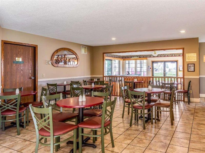 Quality Inn Lakefront Saint Ignace Kültér fotó