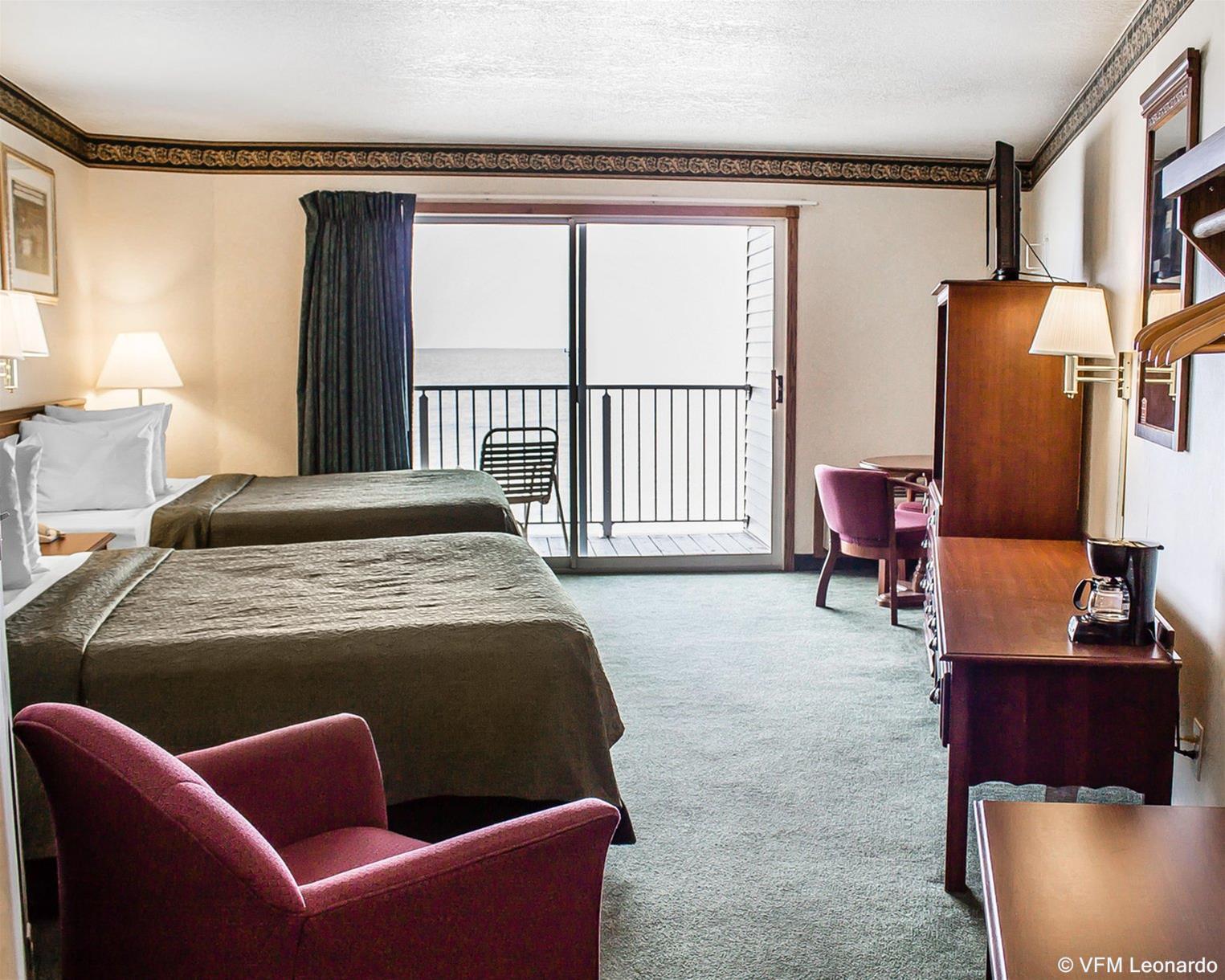 Quality Inn Lakefront Saint Ignace Kültér fotó