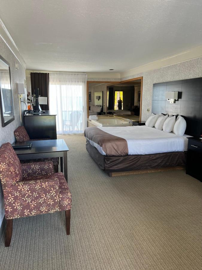 Quality Inn Lakefront Saint Ignace Kültér fotó