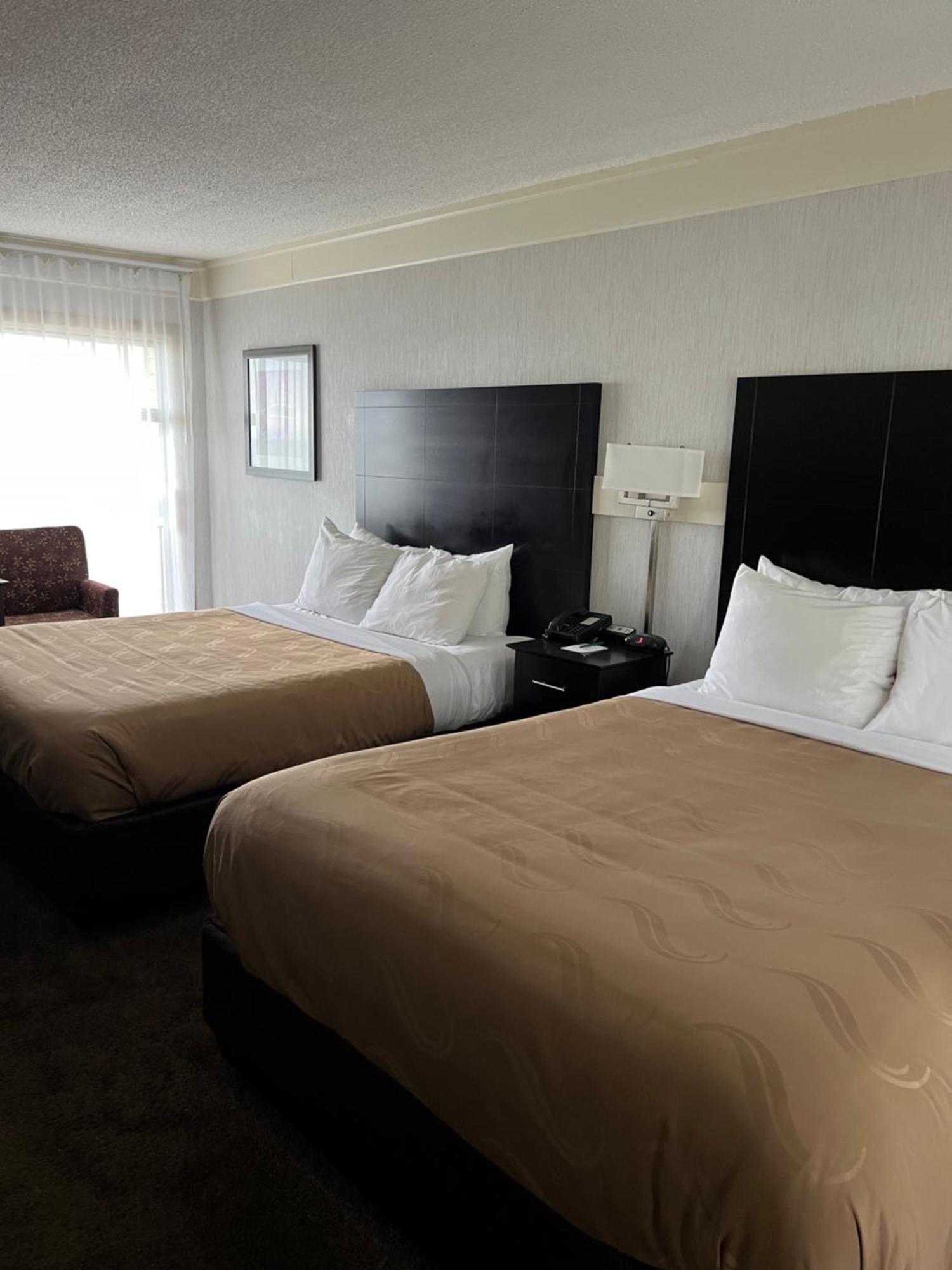 Quality Inn Lakefront Saint Ignace Kültér fotó
