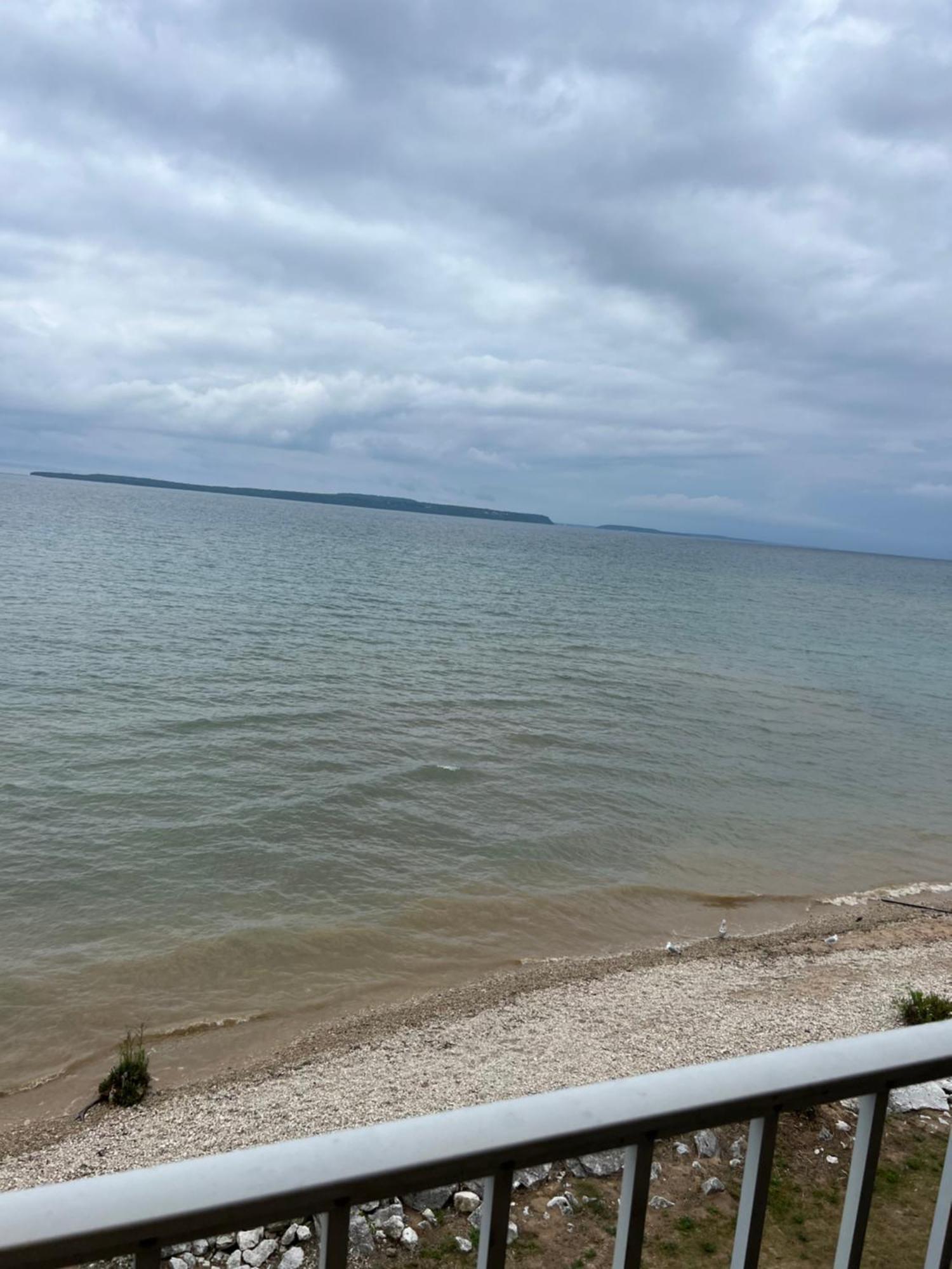 Quality Inn Lakefront Saint Ignace Kültér fotó