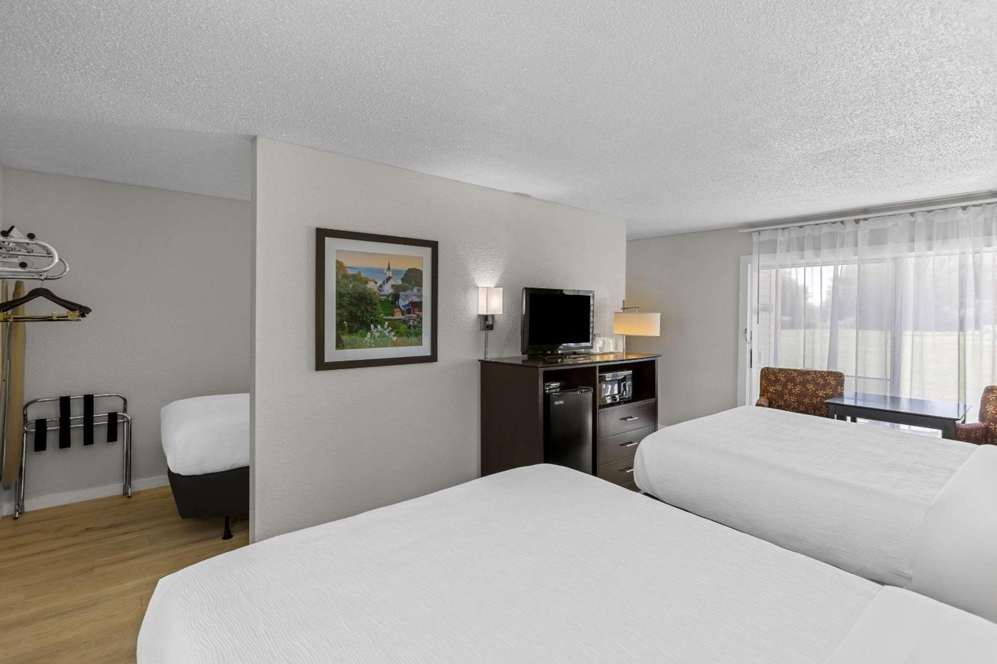 Quality Inn Lakefront Saint Ignace Kültér fotó