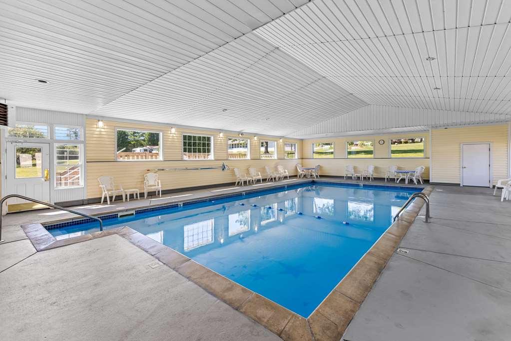 Quality Inn Lakefront Saint Ignace Létesítmények fotó